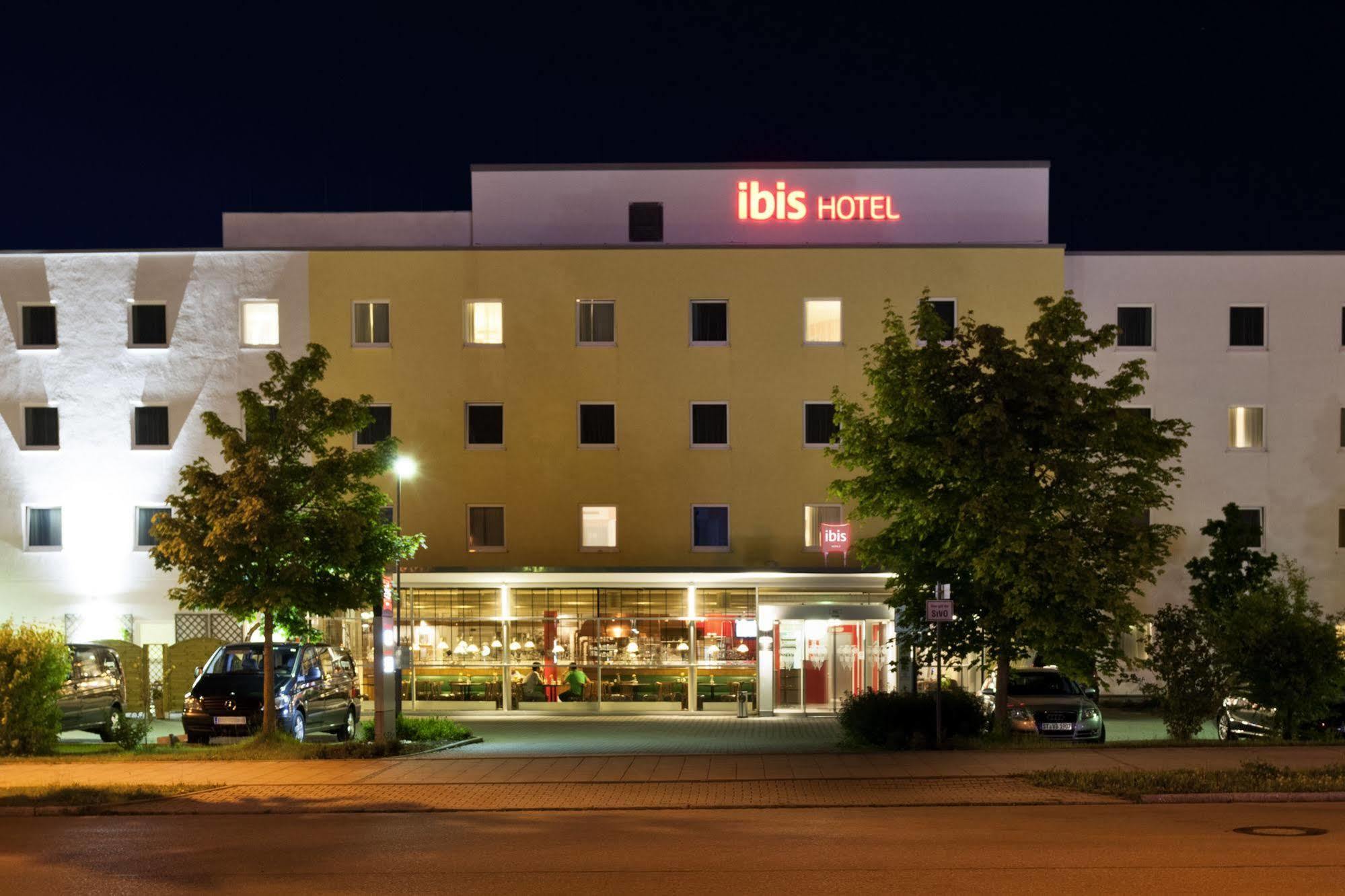 Ibis Hotel Munchen Messe Feldkirchen  Bagian luar foto